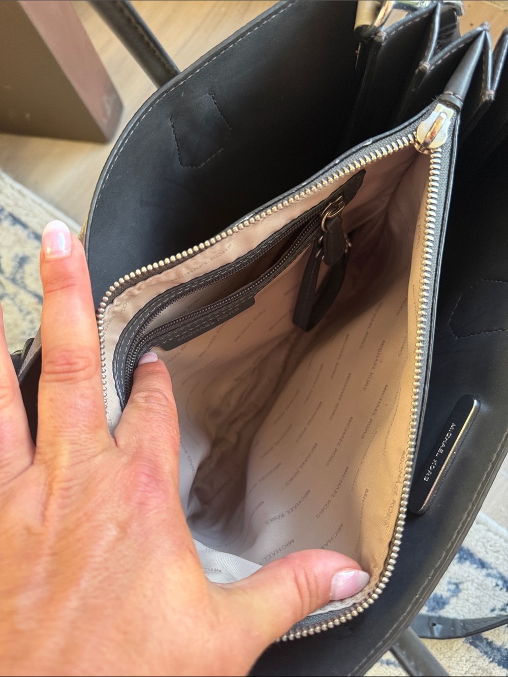 Michael Kors Grey and Black Mercer Pebbled Leather Convertible Tote - Picture 10 of 14